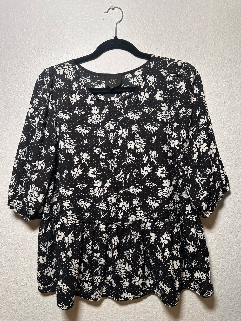 Anthropologie - W5 // Black & White Floral Peplum Blouse size M
